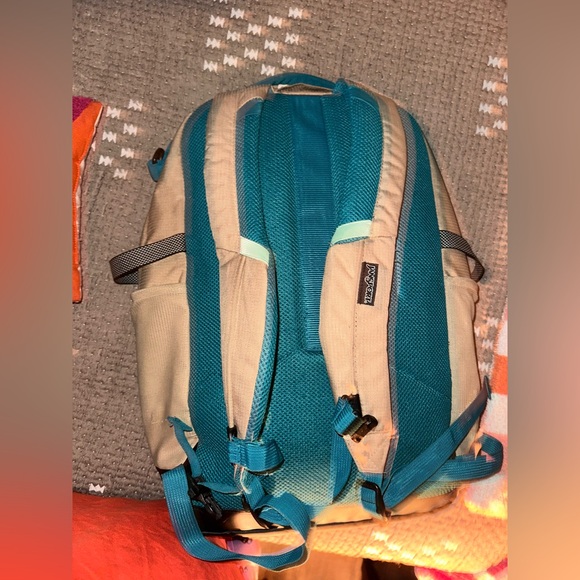 Jansport backpack - Picture 4 of 5